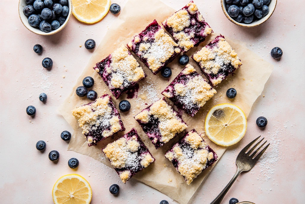 blueberry cheesecake crumb bars